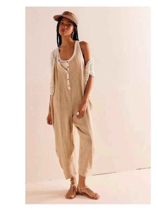 Free People Pants - Free People Coastal Cruisin’ Jumpsuit in Neutral Tan/White Size XS